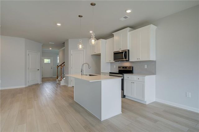 60 Cedar Drive, Fairburn, GA 30213