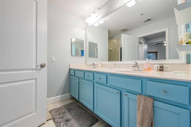 12033 GANDY BOULEVARD N 135, St Petersburg, FL 33702