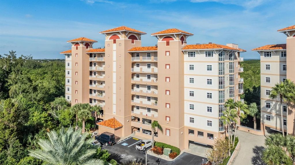 12033 GANDY BOULEVARD N 135, St Petersburg, FL 33702