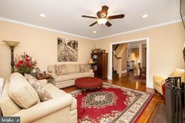 465 HADDON AVE, Collingswood, NJ 08108