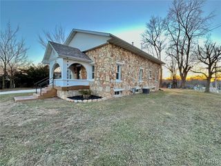 601 S Grand Street, Salem, MO 65560