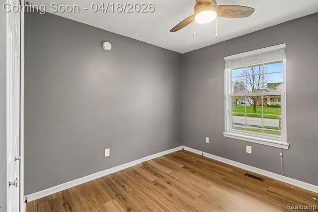 702 Dewars Street, Howell, MI 48843