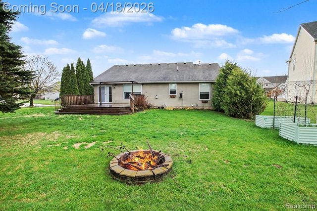 702 Dewars Street, Howell, MI 48843