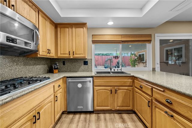 2144 Sirius, Thousand Oaks, CA 91360