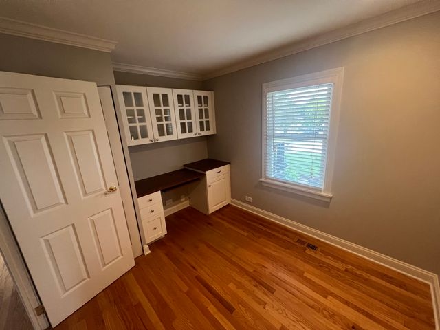 7830 Westview Lane, Woodridge, IL 60517