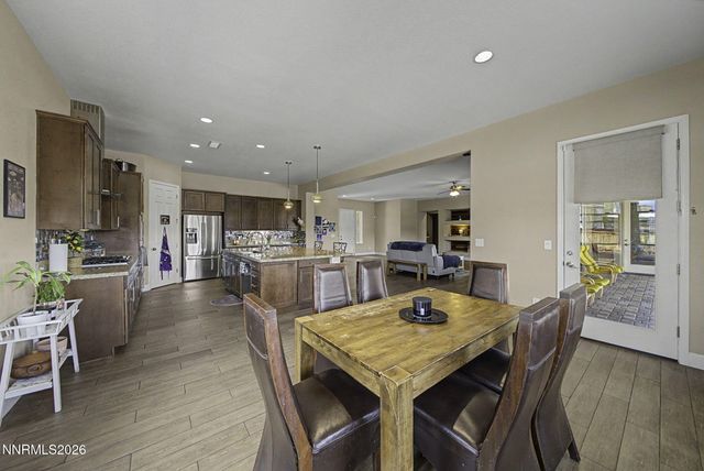 11725 Paradise View Drive, Sparks, NV 89441