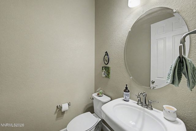 11725 Paradise View Drive, Sparks, NV 89441