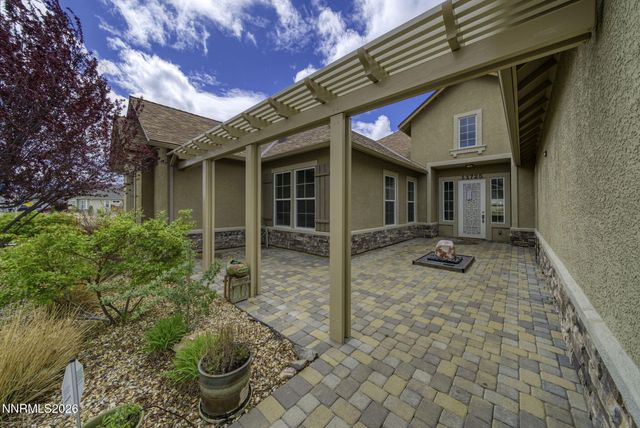 11725 Paradise View Drive, Sparks, NV 89441