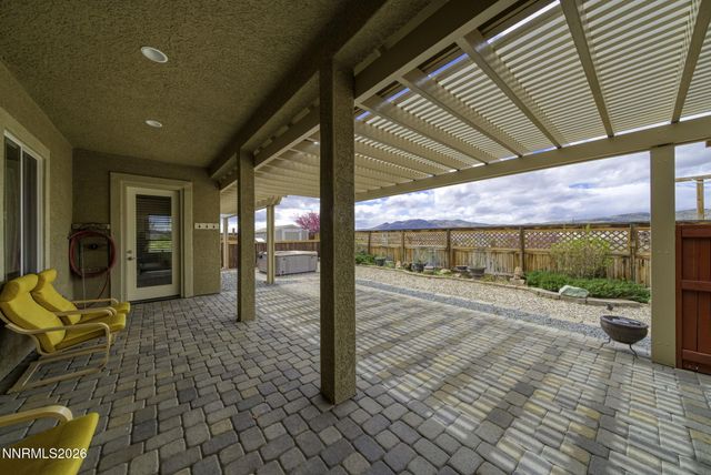 11725 Paradise View Drive, Sparks, NV 89441