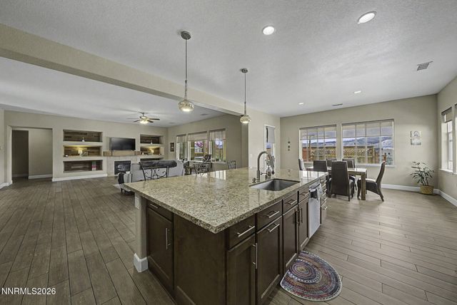 11725 Paradise View Drive, Sparks, NV 89441