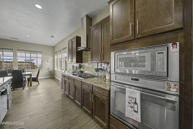 11725 Paradise View Drive, Sparks, NV 89441