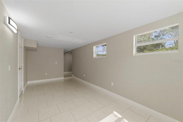 10220 N 23RD STREET, Tampa, FL 33612