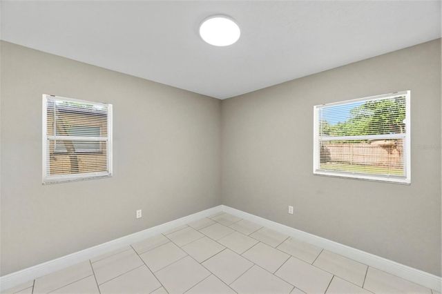 10220 N 23RD STREET, Tampa, FL 33612