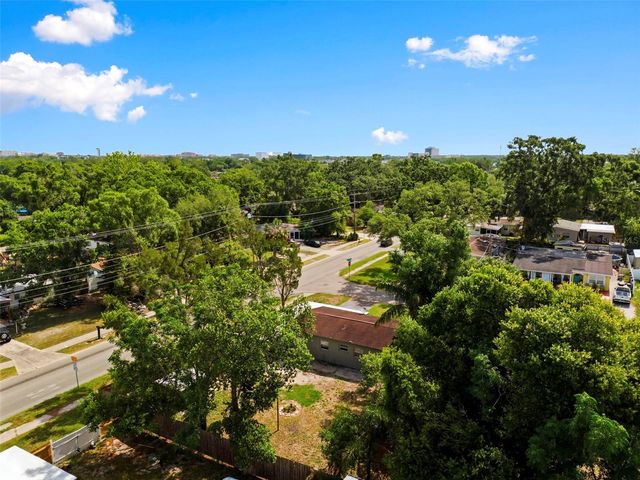 10220 N 23RD STREET, Tampa, FL 33612