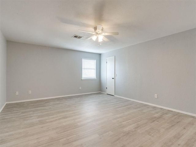 8414 S Douglas Avenue, Oklahoma City, OK 73139