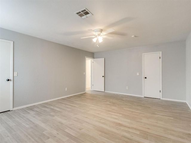 8414 S Douglas Avenue, Oklahoma City, OK 73139