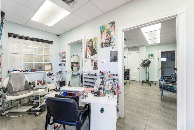 7754 Nile River Road, West Palm Beach, FL 33411