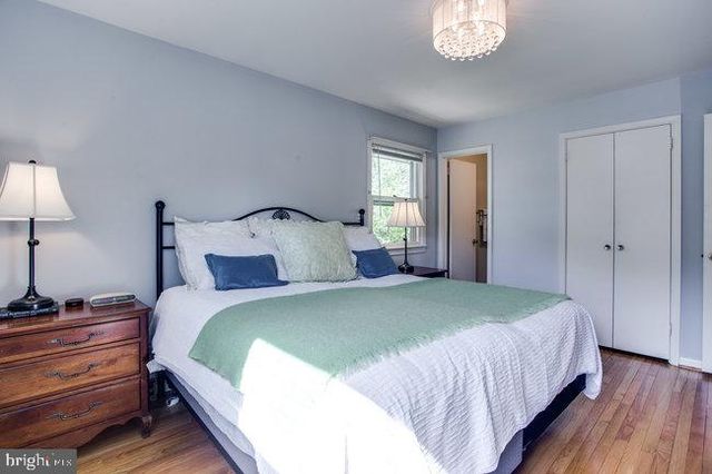 903 CAROLE CT SE, Vienna, VA 22180