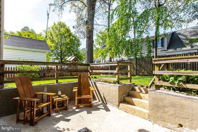 903 CAROLE CT SE, Vienna, VA 22180