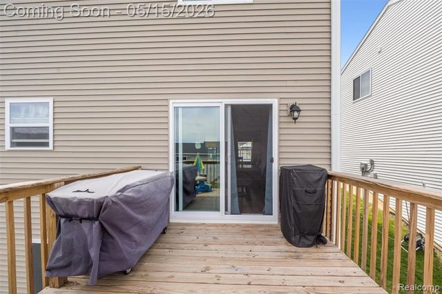 2888 Sycamore River Drive, Fowlerville, MI 48836