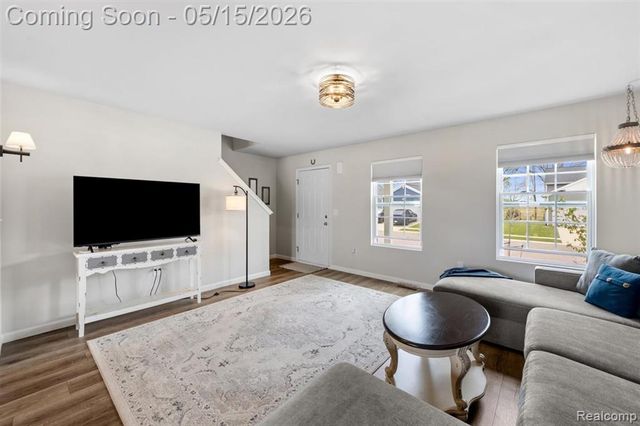 2888 Sycamore River Drive, Fowlerville, MI 48836