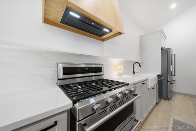 1619 S Trenton Avenue, Tulsa, OK 74120