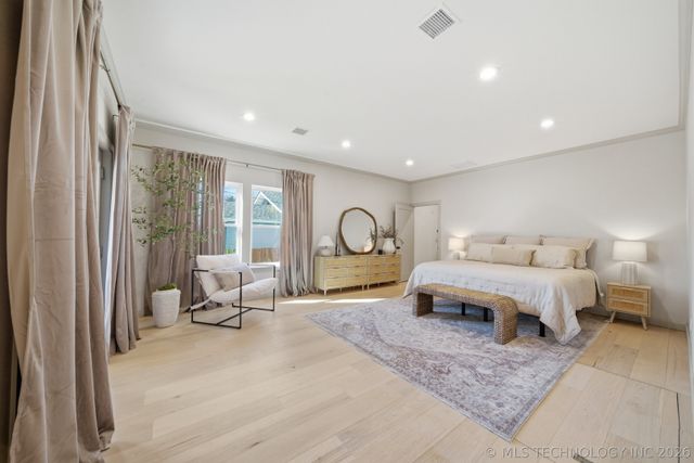 1619 S Trenton Avenue, Tulsa, OK 74120