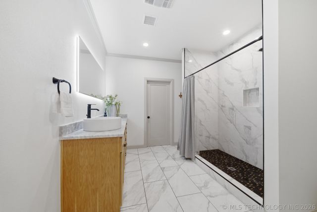 1619 S Trenton Avenue, Tulsa, OK 74120