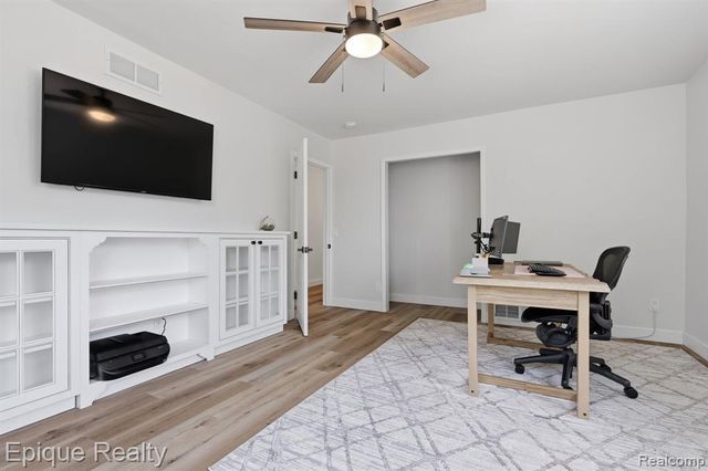72 N North Shore Drive, Lake Orion, MI 48362