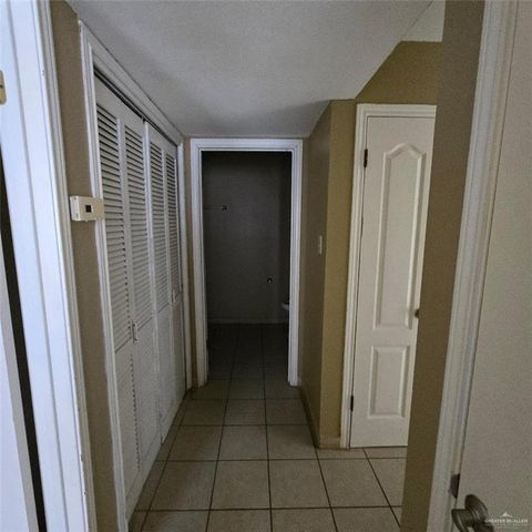 106 S Bryan Road 13, Mission, TX 78572