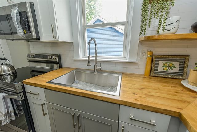 1144 North Street, Rochester, NY 14621