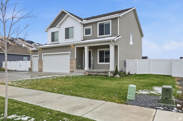 1290 E 480 S, Hyrum, UT 84319