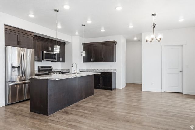 1290 E 480 S, Hyrum, UT 84319