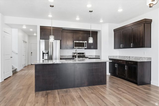 1290 E 480 S, Hyrum, UT 84319