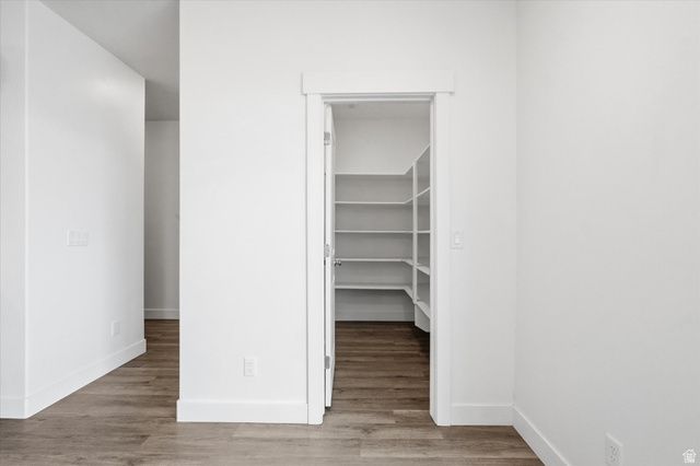 1290 E 480 S, Hyrum, UT 84319