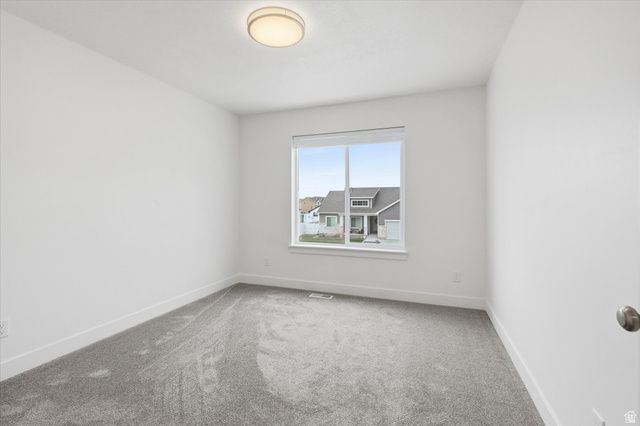 1290 E 480 S, Hyrum, UT 84319