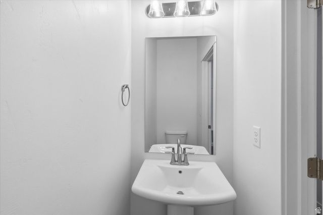 1290 E 480 S, Hyrum, UT 84319