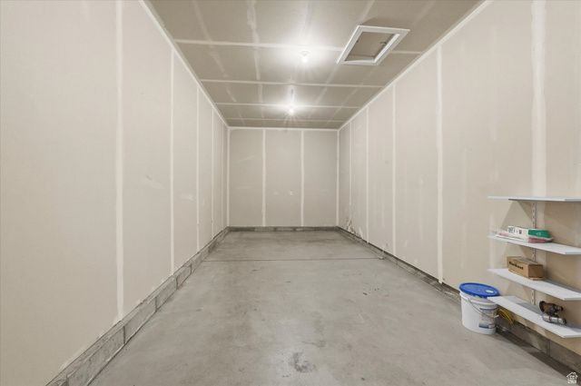 1290 E 480 S, Hyrum, UT 84319