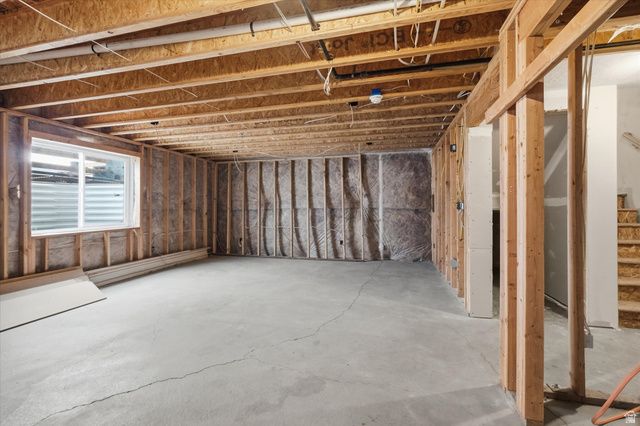 1290 E 480 S, Hyrum, UT 84319