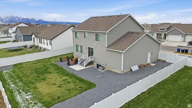 1290 E 480 S, Hyrum, UT 84319
