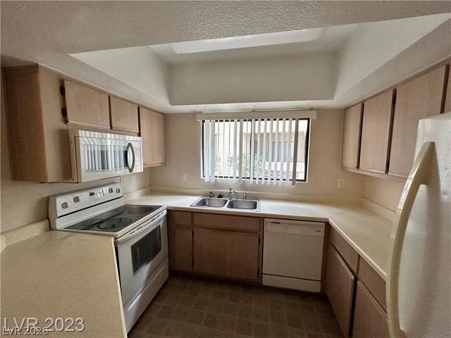 8455 West Sahara Avenue 177, Las Vegas, NV 89117