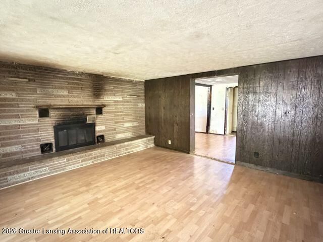 8817 Columbia Highway, Eaton Rapids, MI 48827