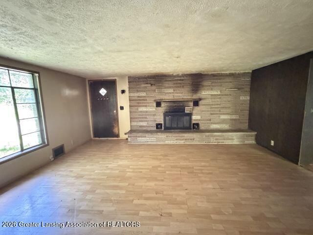 8817 Columbia Highway, Eaton Rapids, MI 48827