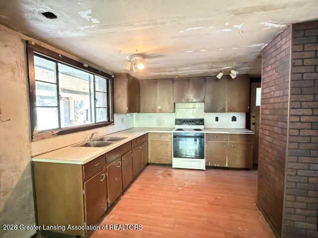 8817 Columbia Highway, Eaton Rapids, MI 48827