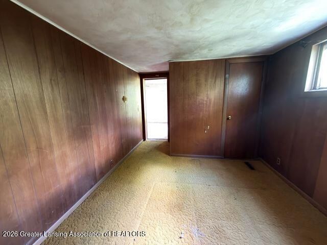 8817 Columbia Highway, Eaton Rapids, MI 48827