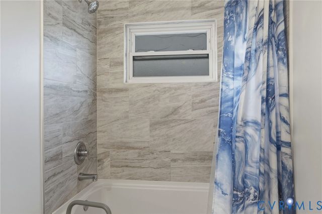 2712 Glenan Dr, Richmond, VA 23234