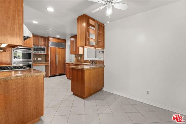 13521 Bayliss Road, Los Angeles, CA 90049