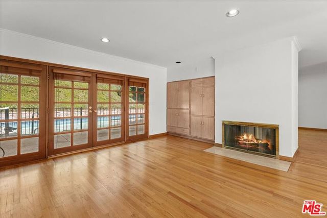 13521 Bayliss Road, Los Angeles, CA 90049