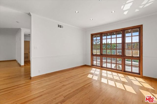 13521 Bayliss Road, Los Angeles, CA 90049