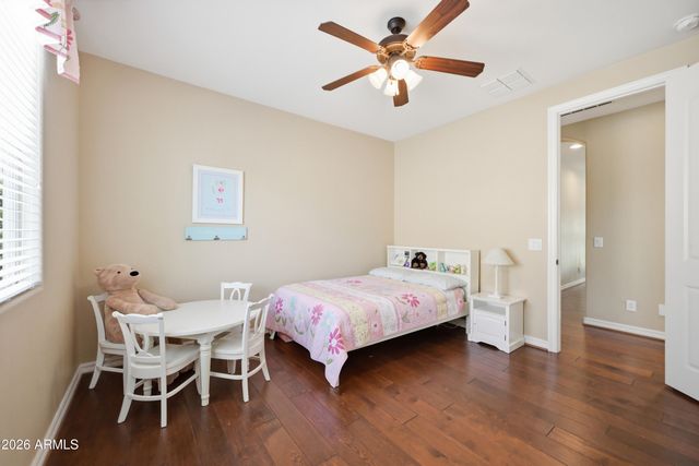 1377 E GLACIER Place, Chandler, AZ 85249